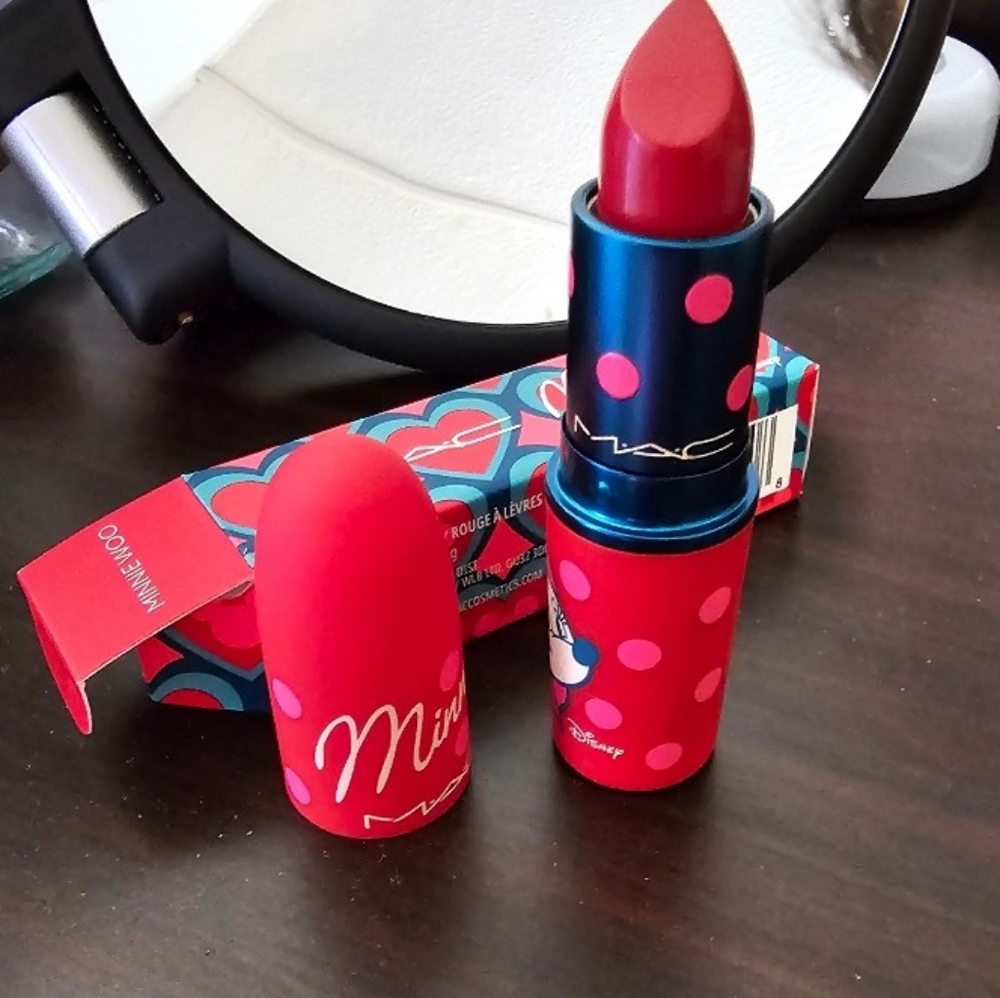 Mac Limited Edition Lipstick - Picture 2 of 8
